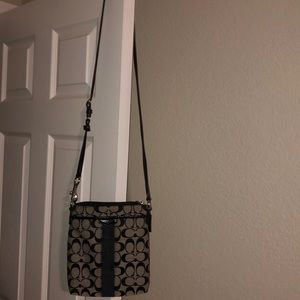 Coach shoulder purse